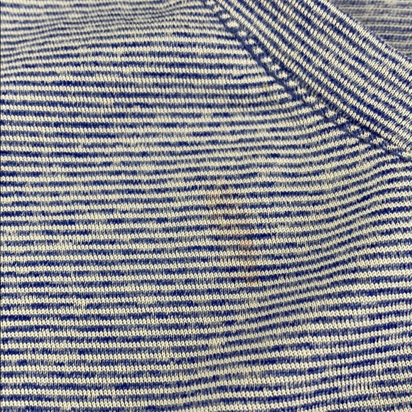 Nike Tee Dry fit Women Size: small - Picture 3 of 4